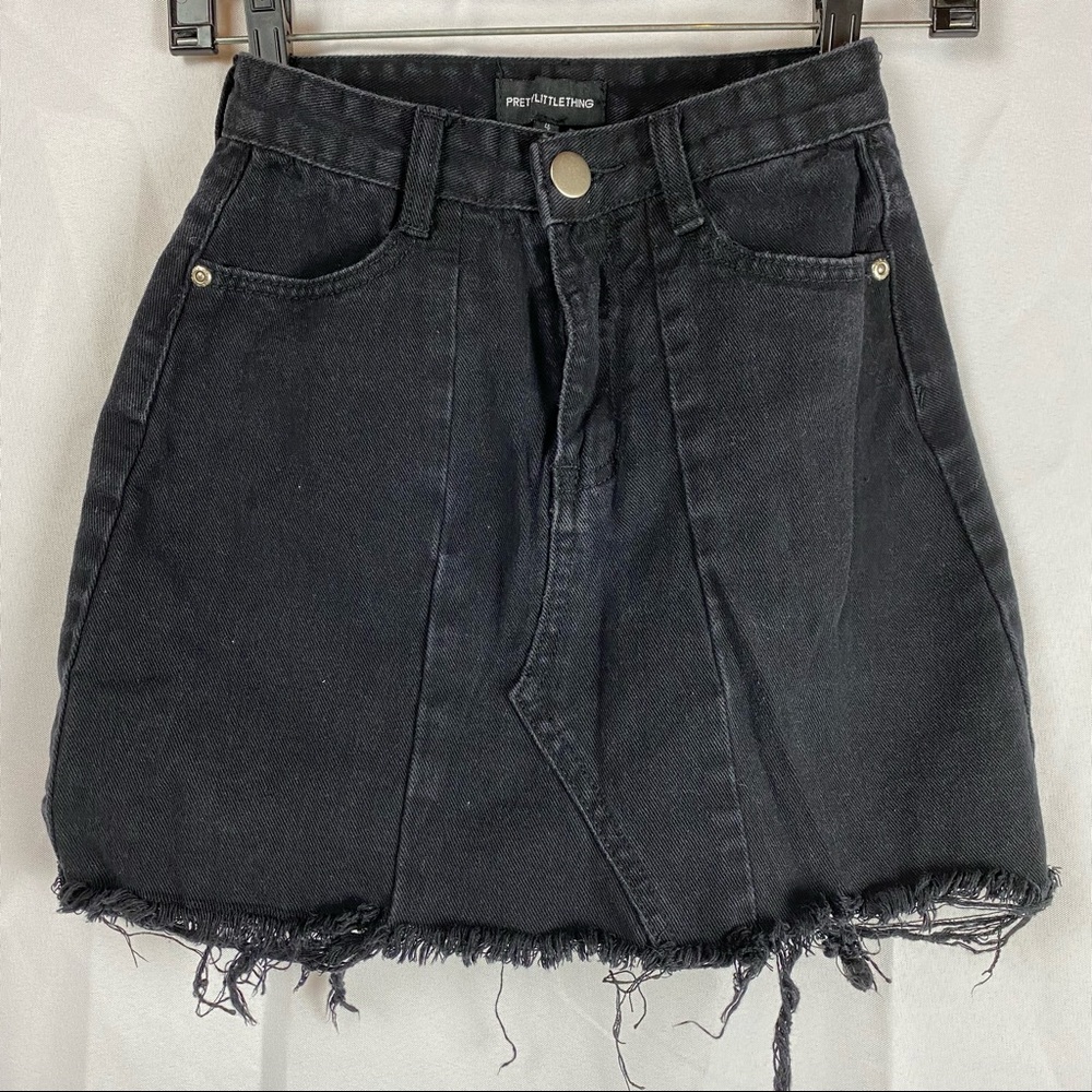 Pretty Little Thing Black Denim Distressed Skirt